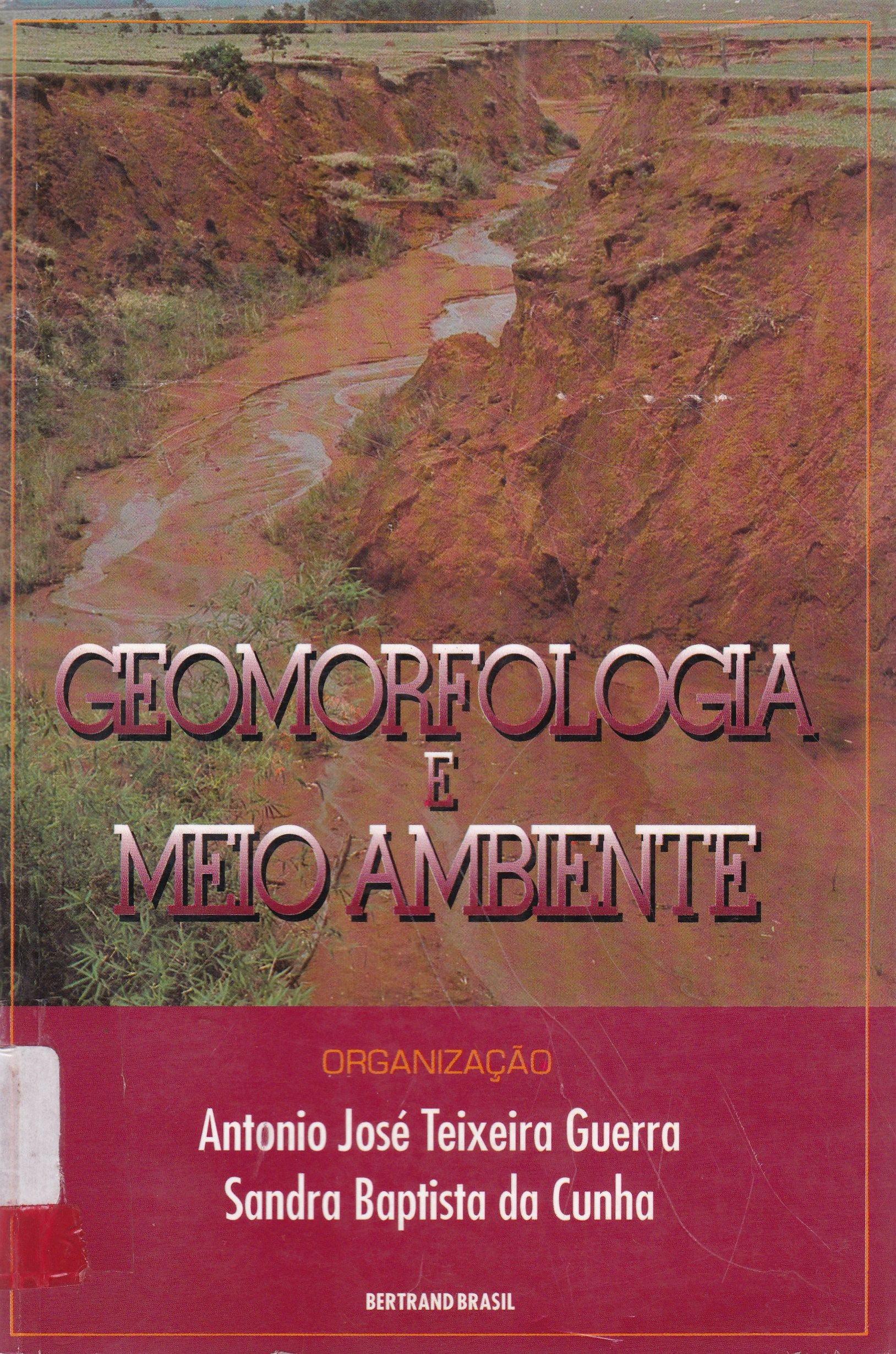 GEOMORFOLOGIA E MEIO AMBIENTE