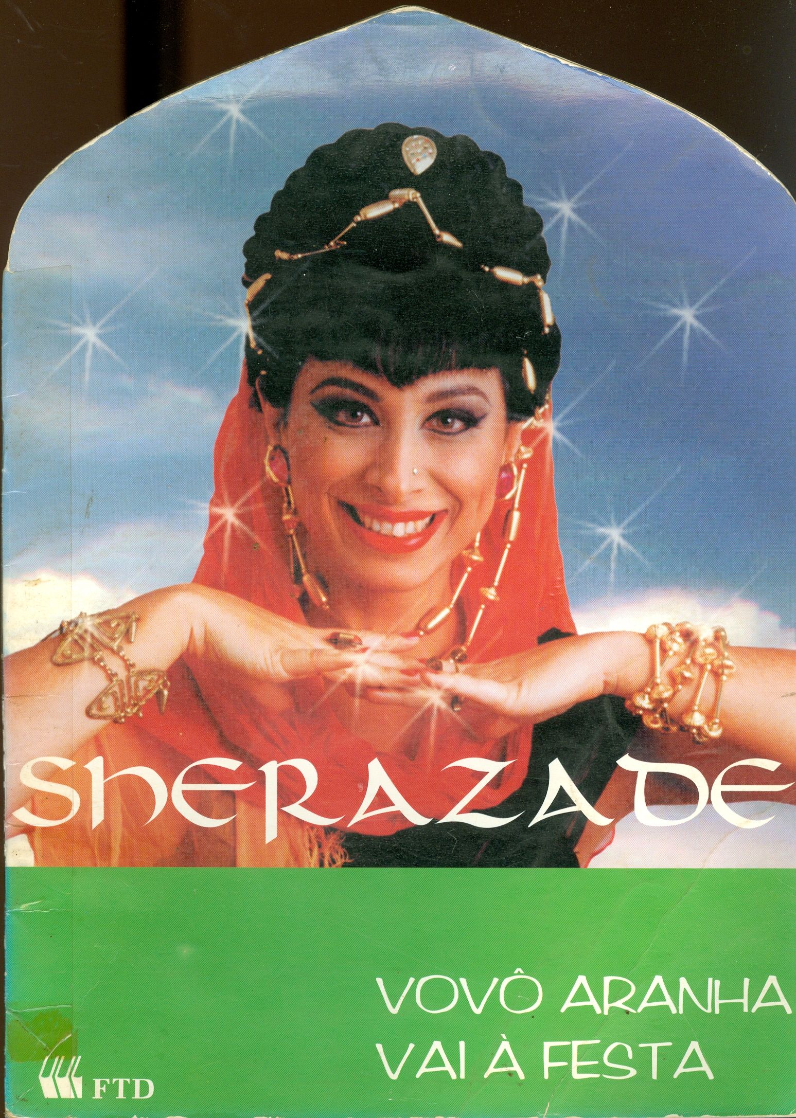 VOVÓ ARANHA VAI A FESTA