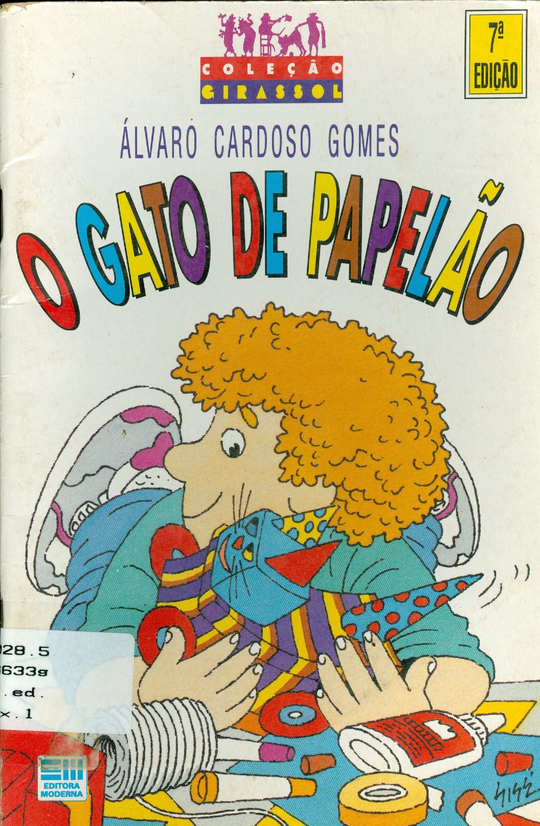 O GATO DE PAPELÃO 
