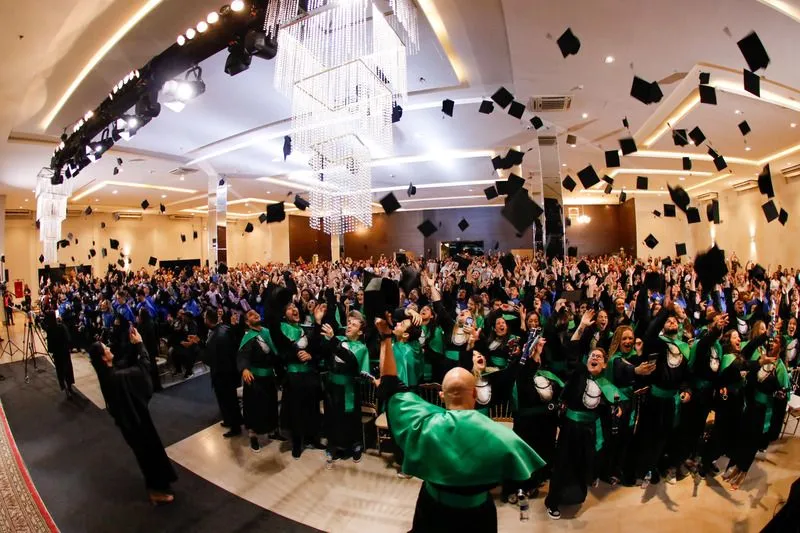 Centro Universitário Integrado gradua primeira turma de Odontologia e mais 33 cursos