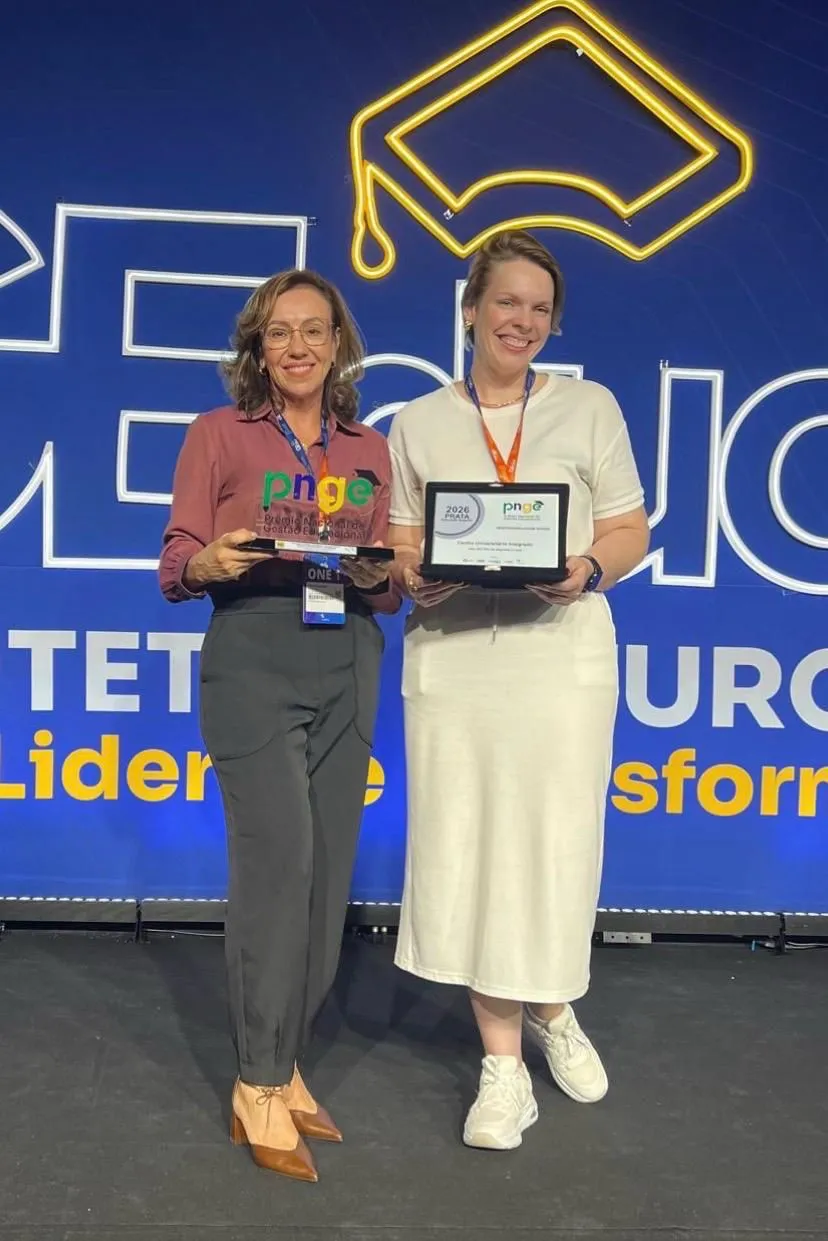 Centro Universitário Integrado conquista prêmio no maior evento de gestão educacional do Brasil Centro Universitário Integrado conquista prêmio no maior evento de gestão educacional do Brasil