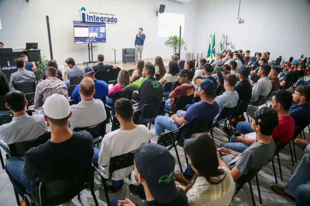 Centro Universitário Integrado abre edital com oportunidade de se formar em tecnologia sem se preocupar com o orçamento