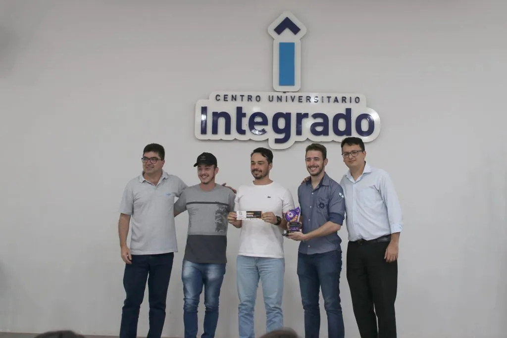 Diretor e professora do curso de Medicina participam de Congresso de Simulação Clínica