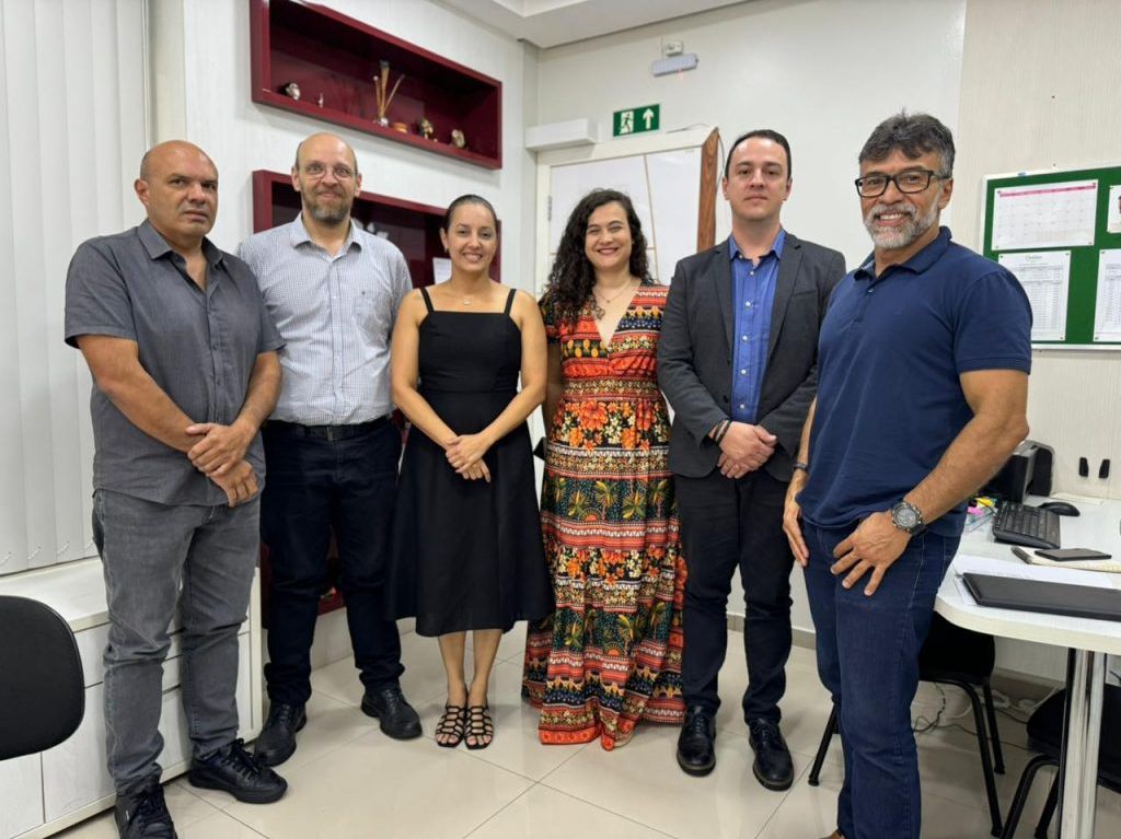 Representantes do Grupo Integrado buscam apoio da sociedade civil para estágios em saúde