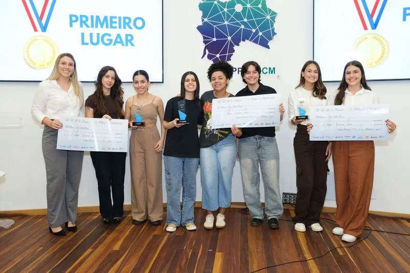 AgroDect é vencedor da 4ª edição do Concurso Inova do Centro Universitário Integrado AgroDect é vencedor da 4ª edição do Concurso Inova do Centro Universitário Integrado