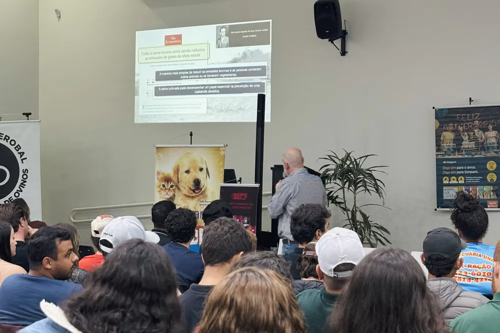 Ciclo de Palestras de Medicina Veterinária promove atualização científica no Integrado