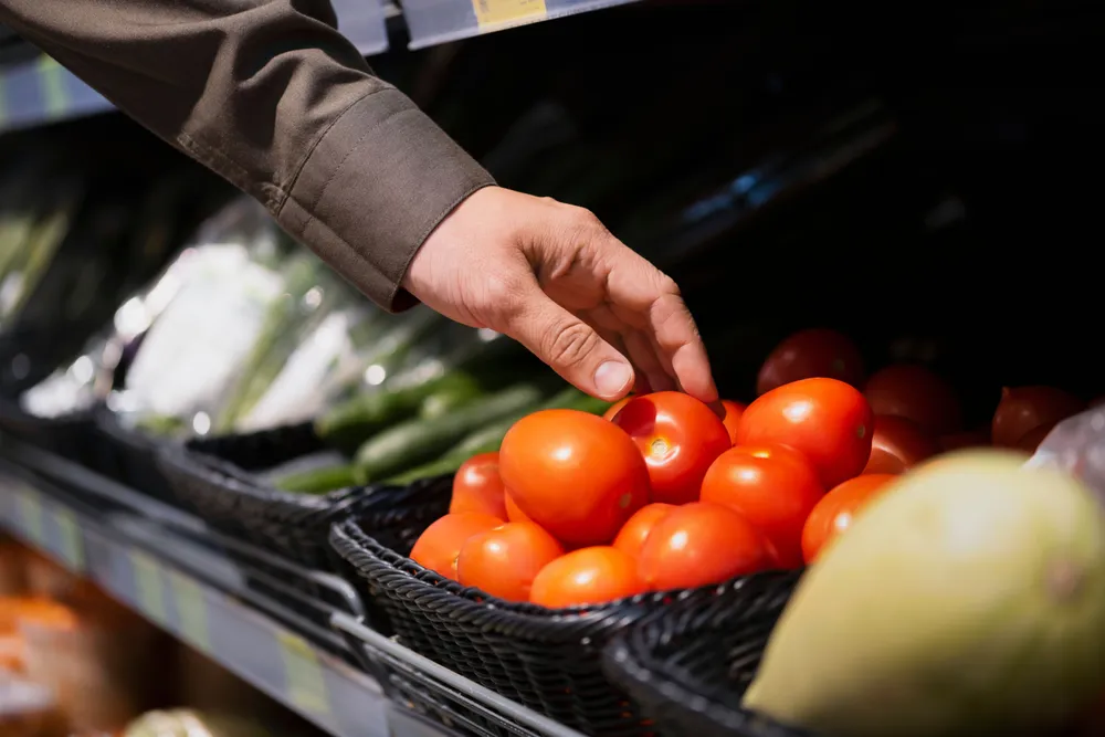 Preço da cesta básica recua 2,09% em Campo Mourão após pico registrado em janeiro